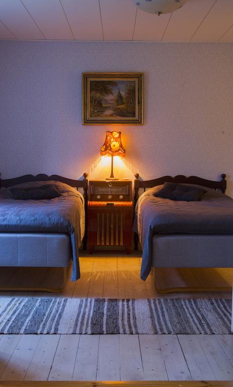Hallebergs Bed&Breakfast Skara Phòng bức ảnh