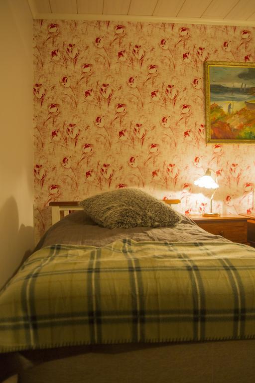 Hallebergs Bed&Breakfast Skara Phòng bức ảnh